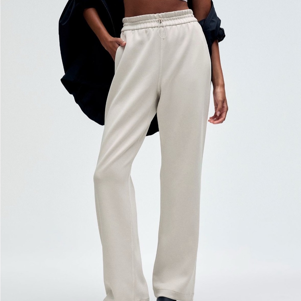 Lululemon SoftStreme Pants